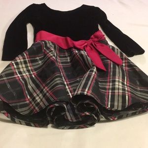 Bonnie Jean Dress Black/Pink Velvet Top plaid Sz 4 Like NEW attached Under Slip